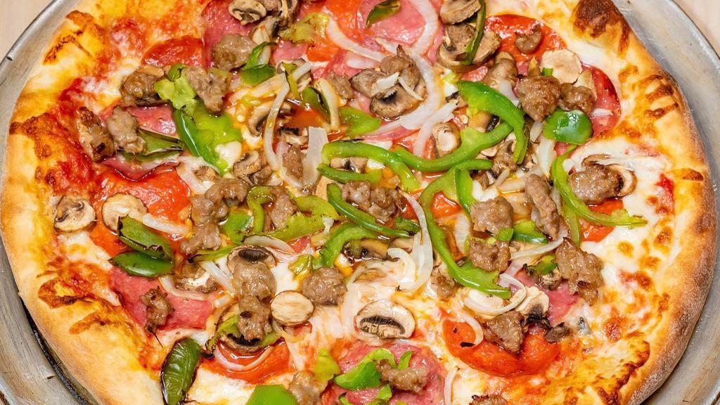 New York Combo Pizza (Large 16'') · Salami, pepeproni, mushrooms, green peppers, onions and sausage.
