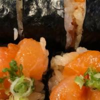 Spicy Sake Maki · Spicy Salmon