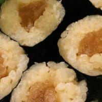 Kanpyō Hosomaki(Vegetarian) · Dried Calabash/Gourd Shavings traditional sushi roll.