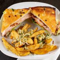 Alehouse Club · Sliced turkey breast, applewood smoked bacon, lettuce, tomato, and mayo on focaccia bread.