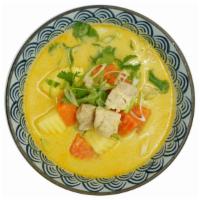 Curry Chicken Udon · Served with chicken let meat, potatoes, and carrots in special curry soup.