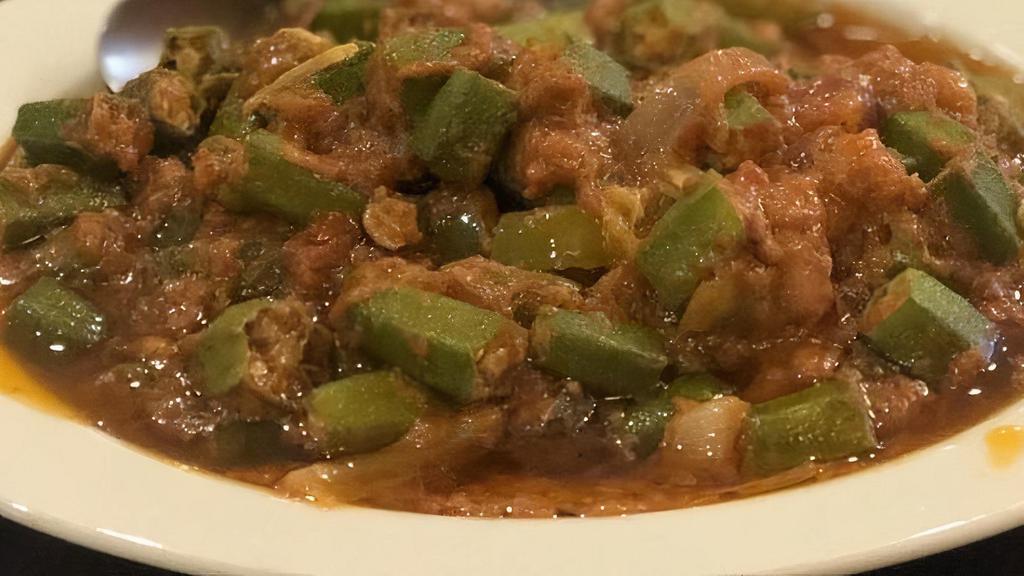 Bhindi Masala Vegan · FRESH Okra sauteed with bell peppers, onions and cabbage. Vegan.