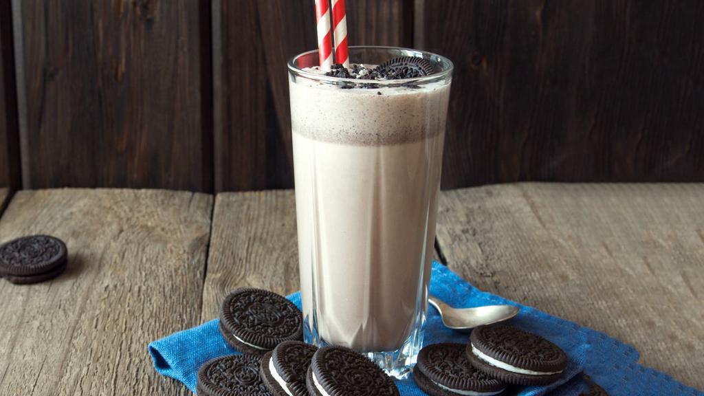 Cookies & Cream Milkshake · Craveworthy cookies & cream milkshake.
