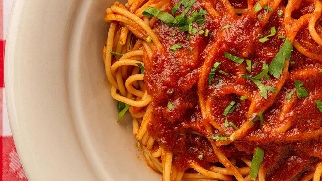 Spaghetti Marinara · Marinara Sauce