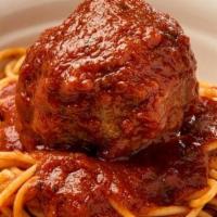 Spaghetti With Giant Meatball & Marinara Sauce · 
