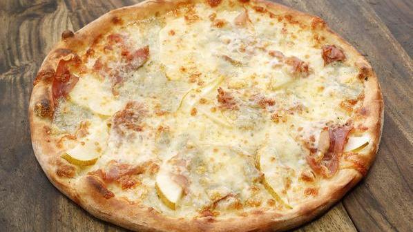 Prosciutto, Pear and Gorgonzola Pizza (Large 14