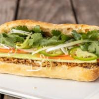 Z7M. Chicken Bánh Mì · Shredded roasted chicken, demi baguette, pickled carrots & daikon, cilantro, scallions, cucu...