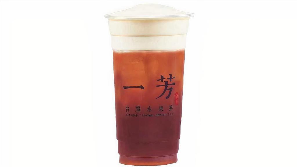Cheese Creamer Black Tea 芝士奶蓋紅茶 · Freshly whipped cheese cream with sprinkle of sea salt layers on top of Yifang's signature Sun Moon Lake black tea. *Recommend 50% sweetness