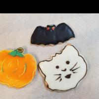 Halloween Cookies · Bats, Pumpkins, Cats.  You can ask for custom decorations.