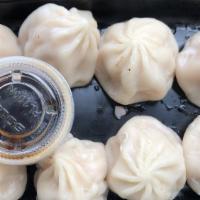 Soup Dumplings小笼包 · 8Pcs，100% Hand-made