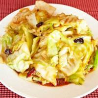 包心菜 First Burst! Cabbage · With vinegar and garlic.
