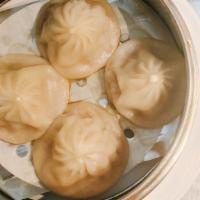 Pork Dumpling - Xiao Long Bao (4) 小龍包 · 