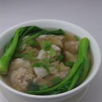 W7. 雲吞湯麺 Wonton Egg Noodle Soup  · 