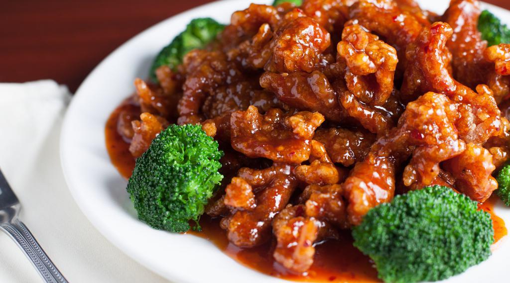 Szechuan Style Beef · Hot & spicy. Deep fried beef and broccoli in szechuan chili sauce.