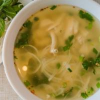 18. Chicken Phở (L) · Pho topped with lean chicken breasts served in chicken broth