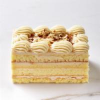 Almond Sponge Cake · 