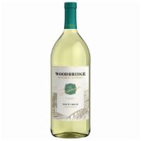 Woodbridge Mondavi Pinot Grigio (1.5 L) · Crisp and refreshing, Woodbridge by Robert Mondavi Pinot Grigio White Wine is a food-friendl...