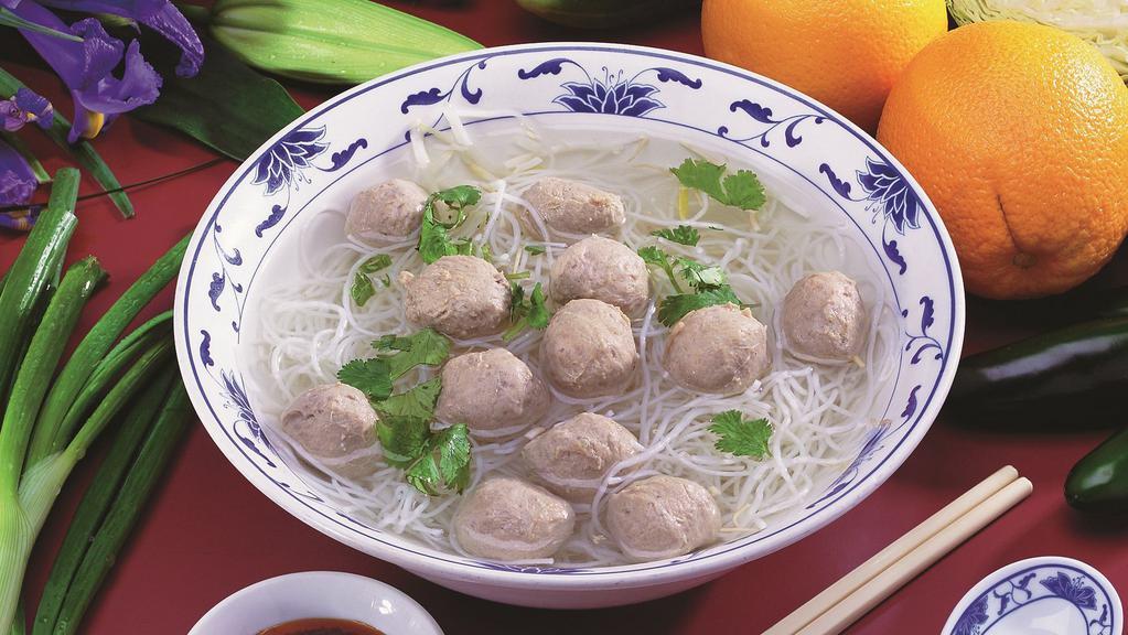 #14. Bun Bo Vien · Beef ball vermicelli soup.