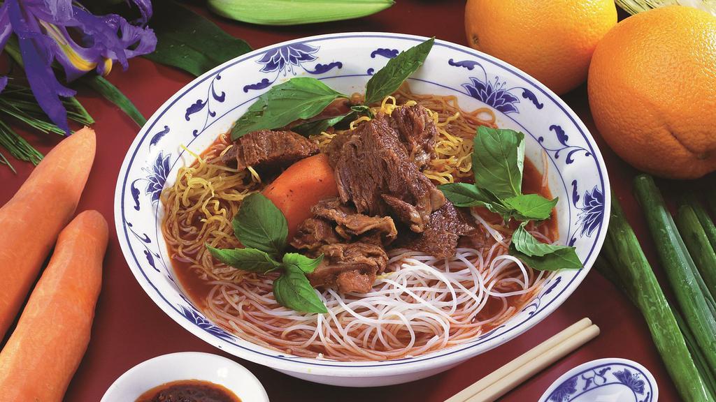 #16. Bun Mi Bo Kho · Beef stew vermicelli/noodle.