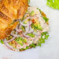 TUNA SALAD CROISSANT SANDWICH · Ingredients: Tuna, Pickle, Celery, Red Onion, Aragula, Avocado, Mayo and Mustard
COMES WITH ...