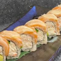 49er Roll · Imitation crab, avocado topped with salmon and thinly sliced lemon.