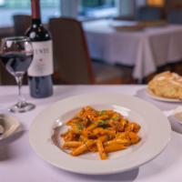 Penne Lucchese · Small tube pasta, grilled chicken, tomato, cream