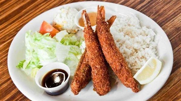 Ebi Fry Lunch Set · Deep fried breaded prawn served with salad, mini-appetizers, steamed rice, and miso soup.