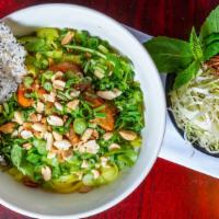 Mi Quang Tom Thit · Vietnamese original turmeric noodle from Quang Nam (pork & shrimp).