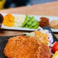 Tonkatsu Bento Box · Pork cutlets
Come with 6 small side dishes
Choice of Rice : White Rice, Black Rice, Brown Ri...