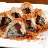 Radio Crunchy  · Crab meat, tuna, cucumber with spicy tempura flakes