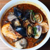 Shellfish Mix · 1 lb, combination boil of shell on shrimp, clams and mussels. No substitutes / modifications.
