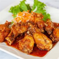 Fish Sauce Glazed Chicken Wings · Canh ga chien nuoc mam.