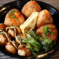 Yaki Onigiri Set · 4pcs of yaki onigiri, tamago yaki (rolled omelette), 6pcs of takoyaki (octopus balls), and g...