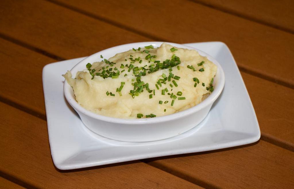 Roasted Garlic Mashed Potatoes · Roasted garlic mashed potatoes
