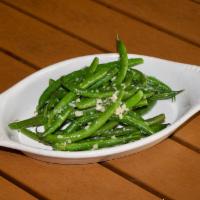 Garlic Green Beans · sautéed green beans, fresh garlic, butter, olive oil