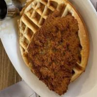 Waffle and fried chicken · Belgian waffle with 4 pieces off fried chicken