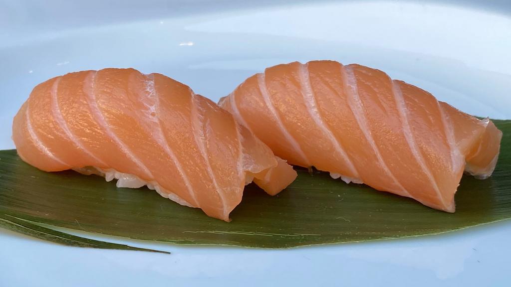 Sake Nigiri · scottish salmon