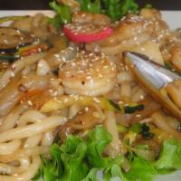 Seafood Yaki Udon · Stir fried noodle with mixed seafood, vegetable.
