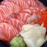 Sake Don · Generous salmon sashimi and tobiko served on top of sushi rice.