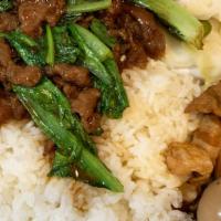 J15. Satay Beef Rice Plate 沙茶牛肉饭 · Served with Rice