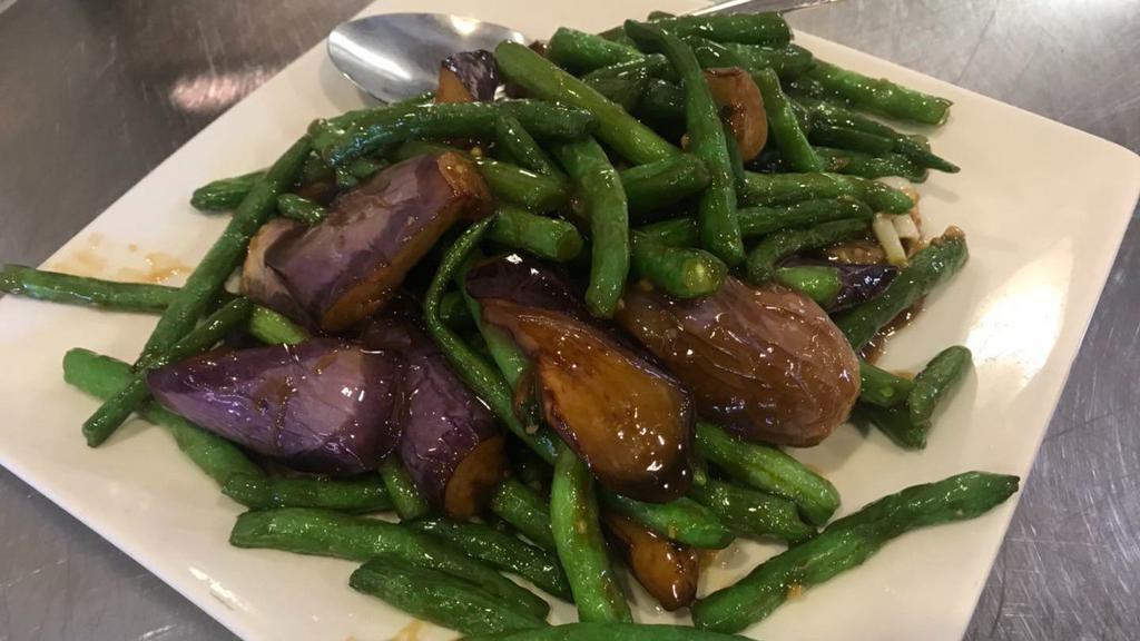 V3. Eggplant with Green Bean 四季豆烧茄子 · 