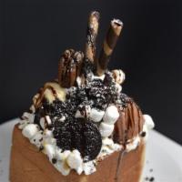 Oreo Explosion Bread House · Our Oreo Explosion Bread House comes with one scoop chocolate ice cream, one scoop vanilla i...