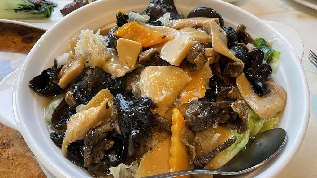 P10. Braised Whole Abalone with Vegetable · Each.