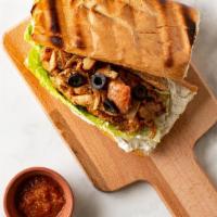 KAYMA Casse Croute - Sandwich · Our sandwiches are served on your choice of bread with your choice of Kayma fillings, lettuc...