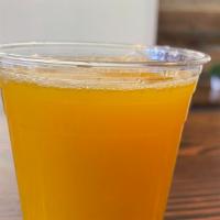 large orange juice · 20 onz 
Fresh orange juice
