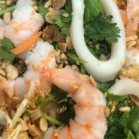 7. Shrimp & Calamari Salad / Gỏi Tôm Mực · 