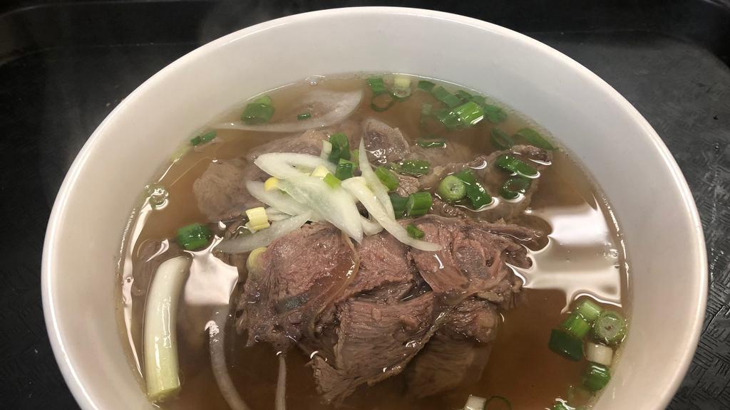 16. Well-Done Beef With Rice Noodle Soup / Phở Nạm · 
