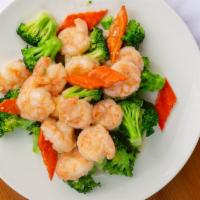 88. Broccoli Prawns · Served with steamed rice fried rice and soup.