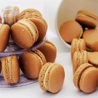 Peanut Macaron · fillings: butter, sugar powder, peanut sauce
