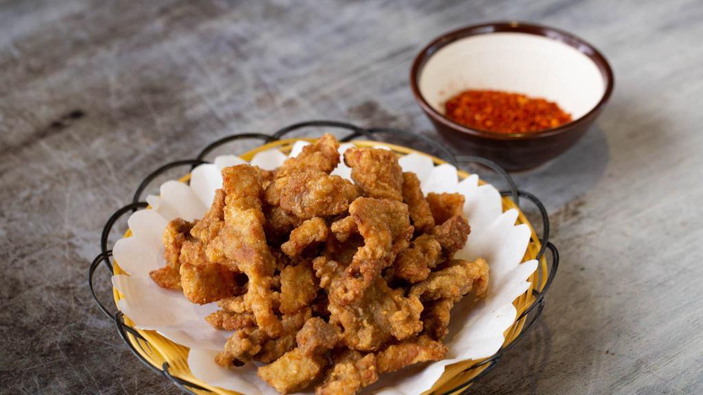 Fried Small Crispy Pork · 黄金小酥肉(配蘸料)